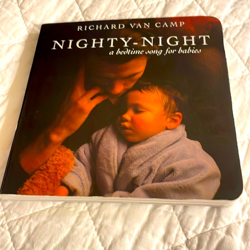 **FREE** With any Closet bundle - Book Nighty Night bedtime story